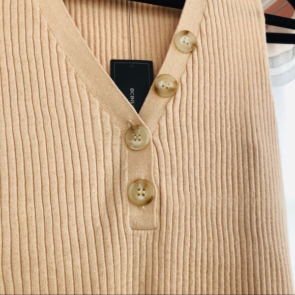 BCBGMaxazria Sesame Ribbed Knit V Neck Tank Top - Picture 5 of 6